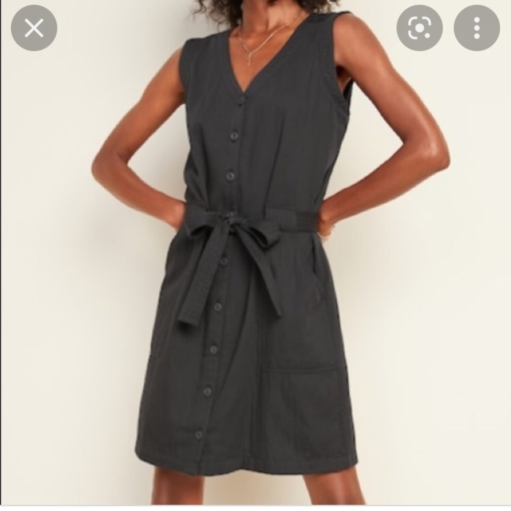 Sleeveless utility dress
